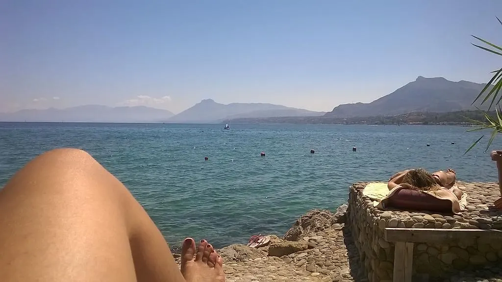 Albergo Casetta Bianca Casteldaccia 2*,