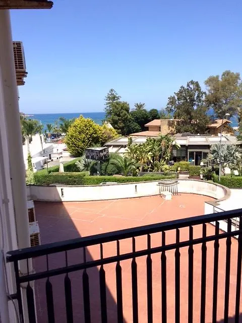 Albergo Casetta Bianca Casteldaccia 2*,